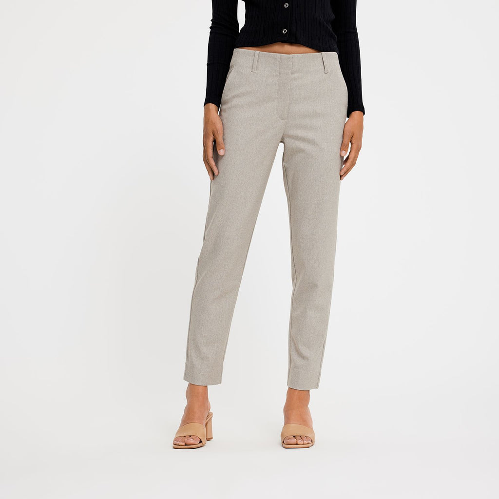 OurUnits Trousers JuliaFV 034_GRS Warm Sand front