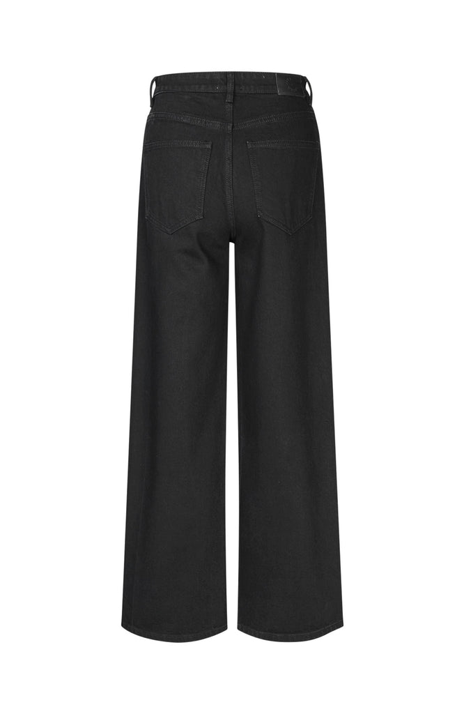 AbbyFV_768_RCS_Blended Black_Rinse BACK