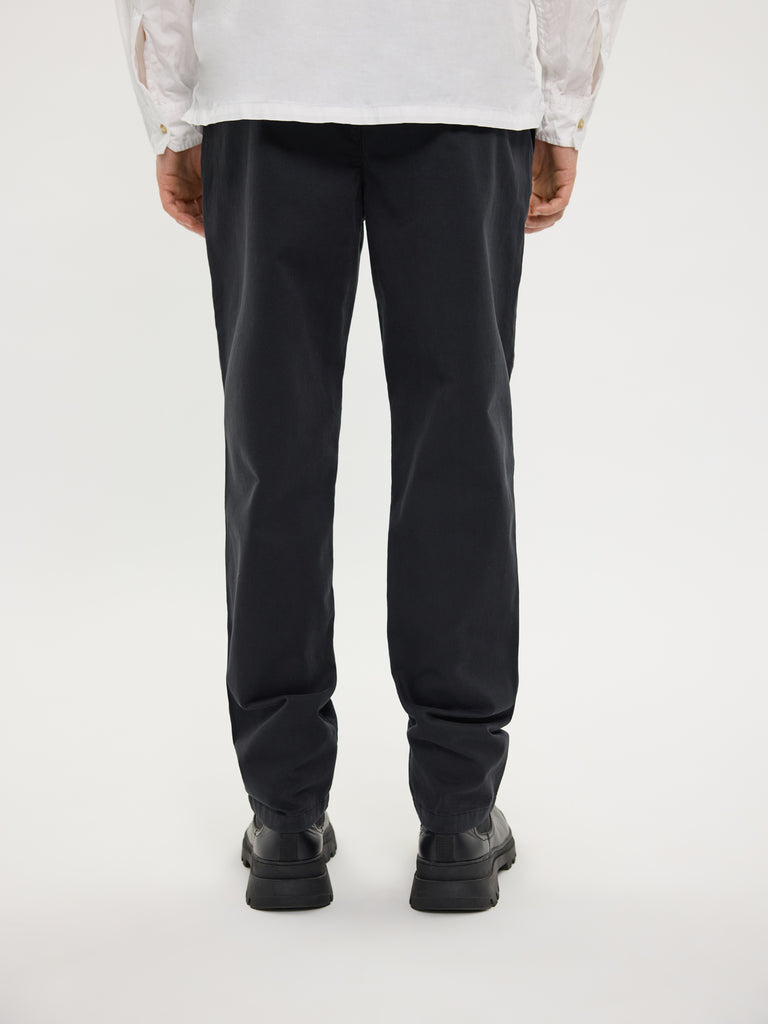AlvinPL_820 Black BACK