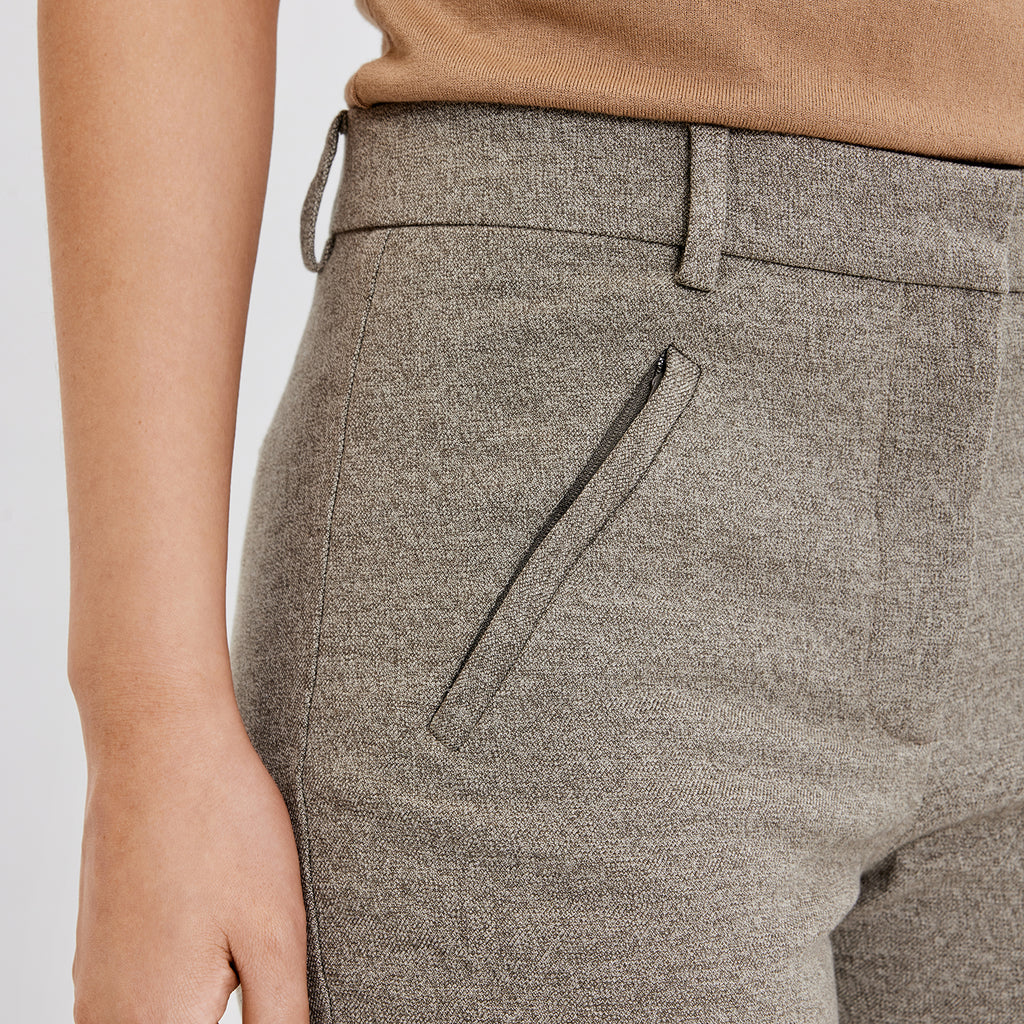 AngelieFV_Pure_838_RCS_Blended Hazel_Melange DETAIL_2