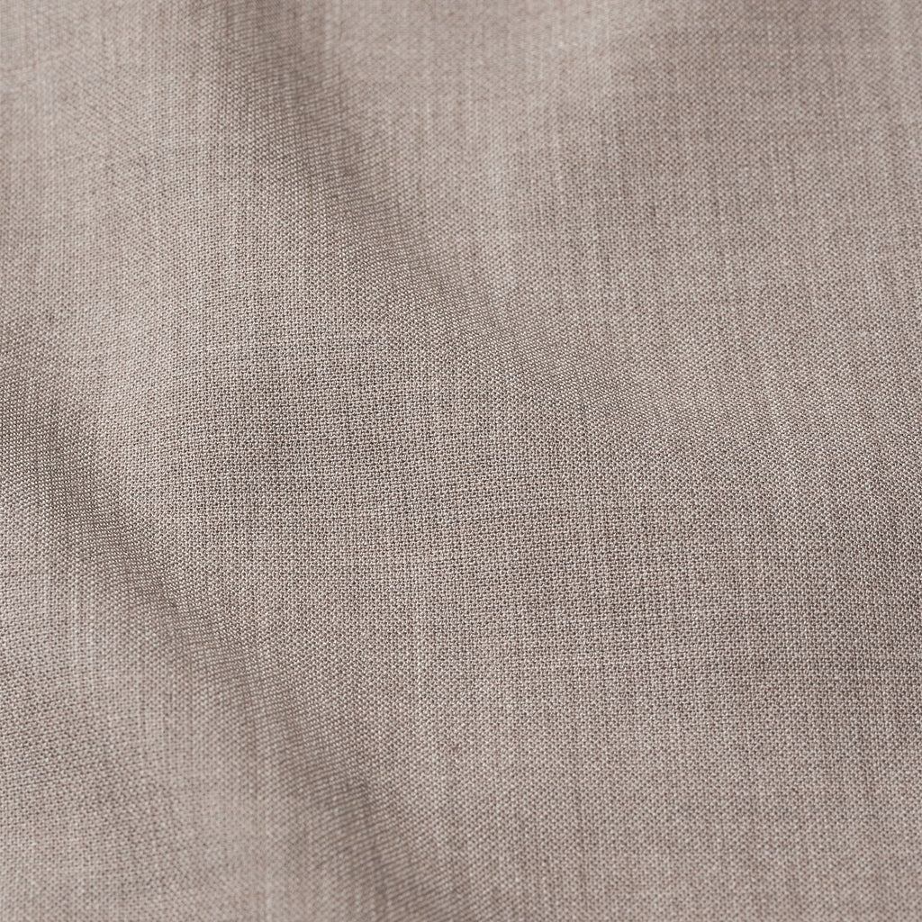 Five Units Trousers ClaraFV 085 closeup