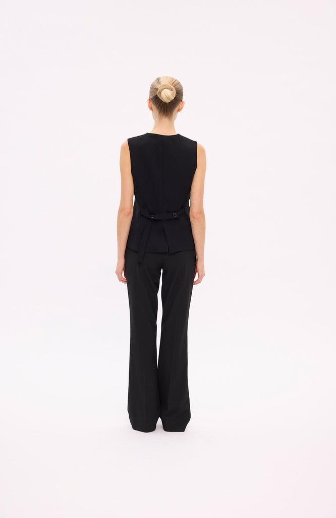 ClaraFV_285 Black BACK