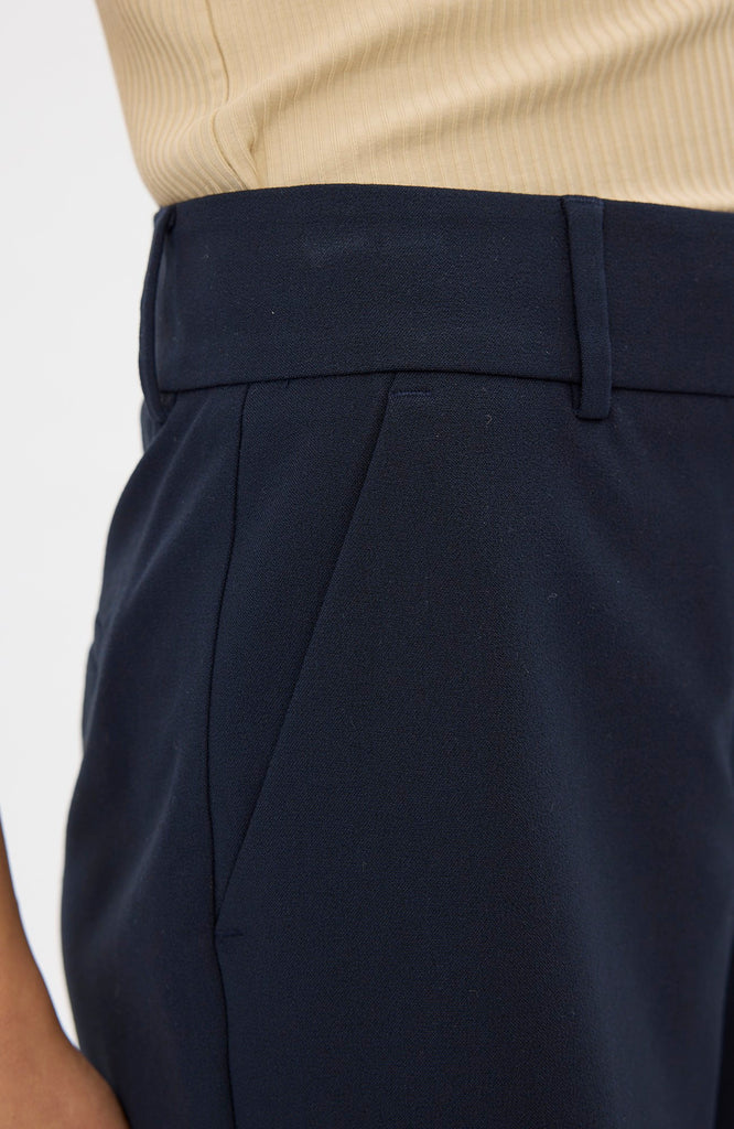 DenaFV_Shorts_285 Navy DETAIL
