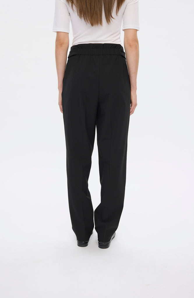 EmiliaFV_285 Black BACK