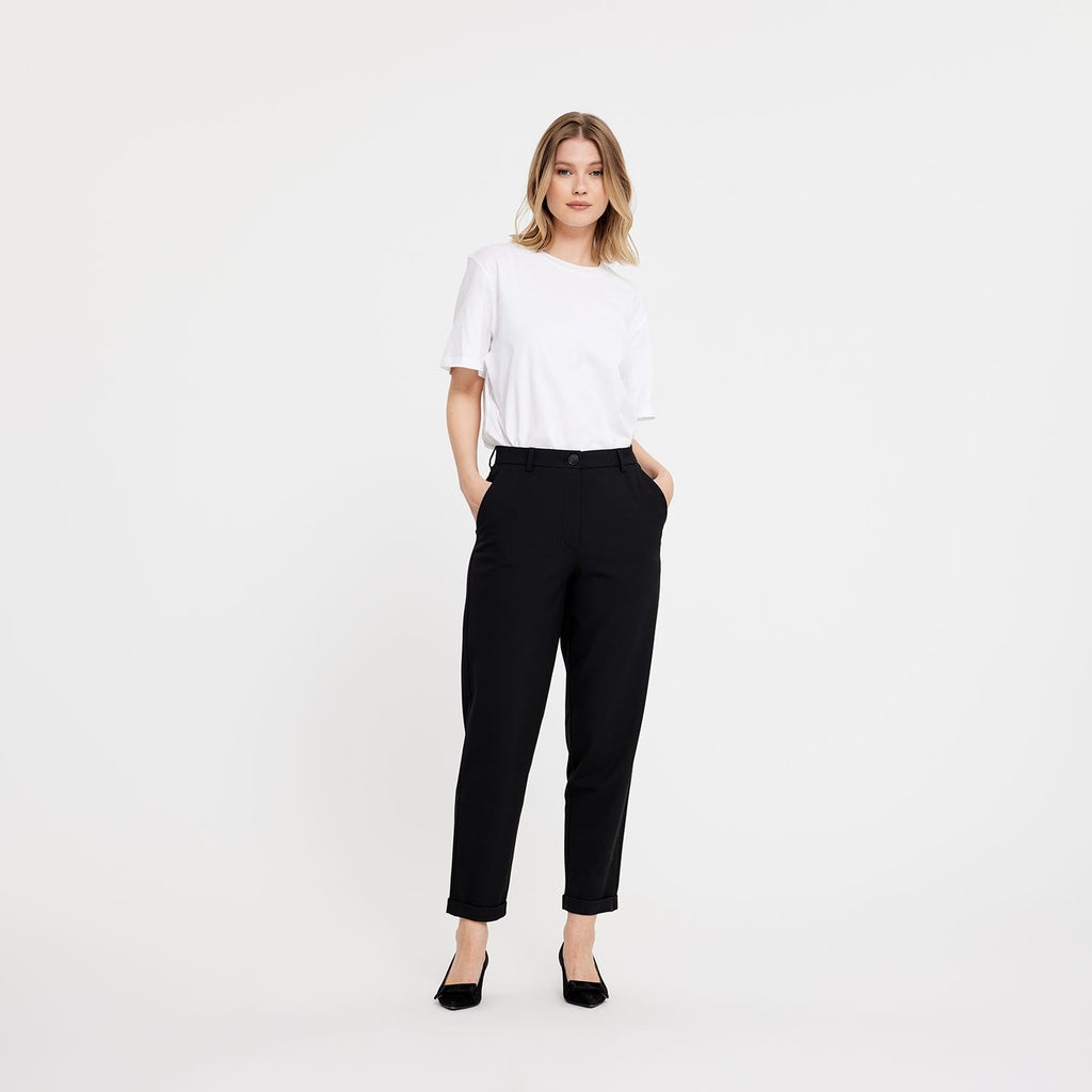 Five Units Trousers EmmaFV 285 Black model