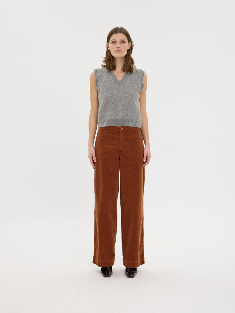 Five Units Trousers EricaFV 618 Squirrel Mini Corduroy model