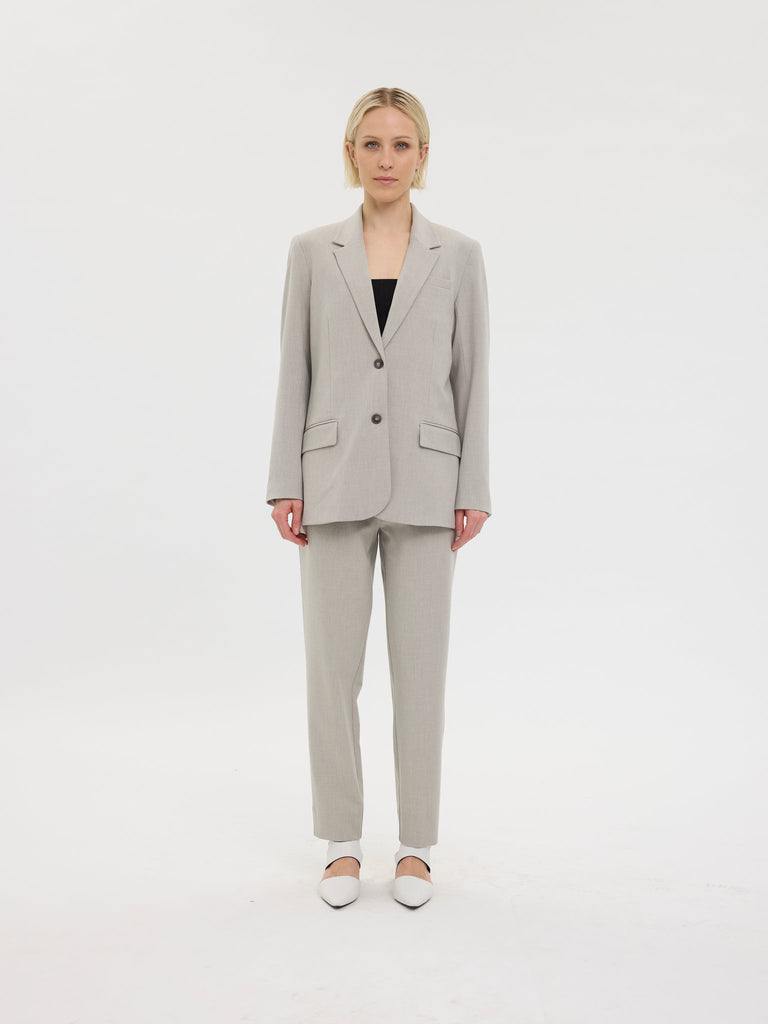 HannahFV_285 Pebble_Melange MODEL