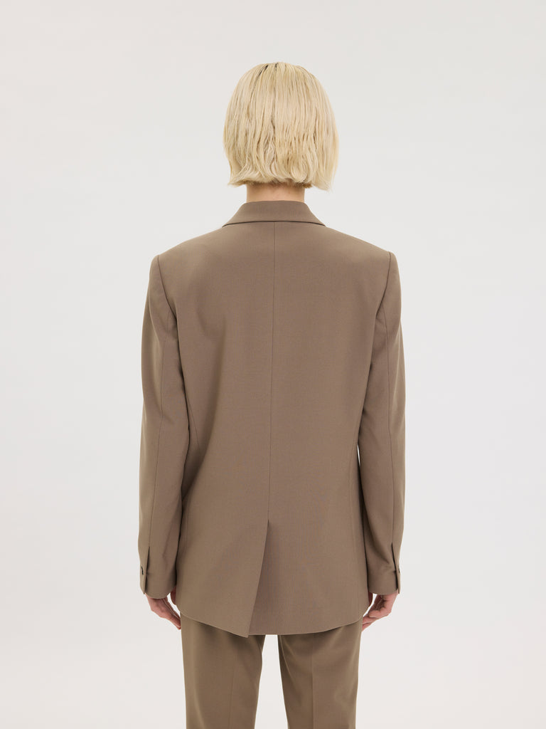 HannahFV_285 Walnut BACK
