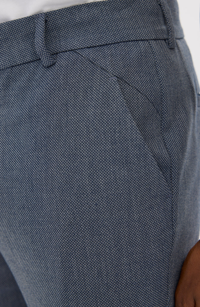 JoshPL_162 Ink_Mist DETAIL_1