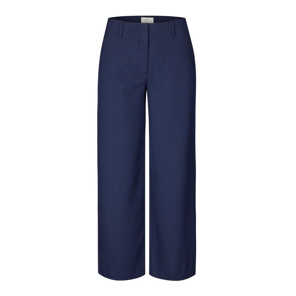 Five Units Trousers JuneFV Ankle 063_RCS-Blended Blue Depths model
