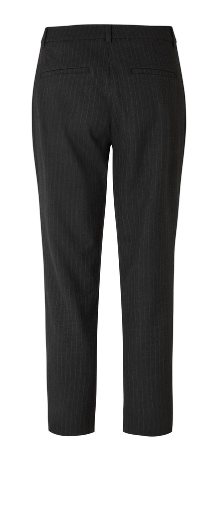 KylieFV_Crop_553 Charcoal_Pinstripe GINE_BACK
