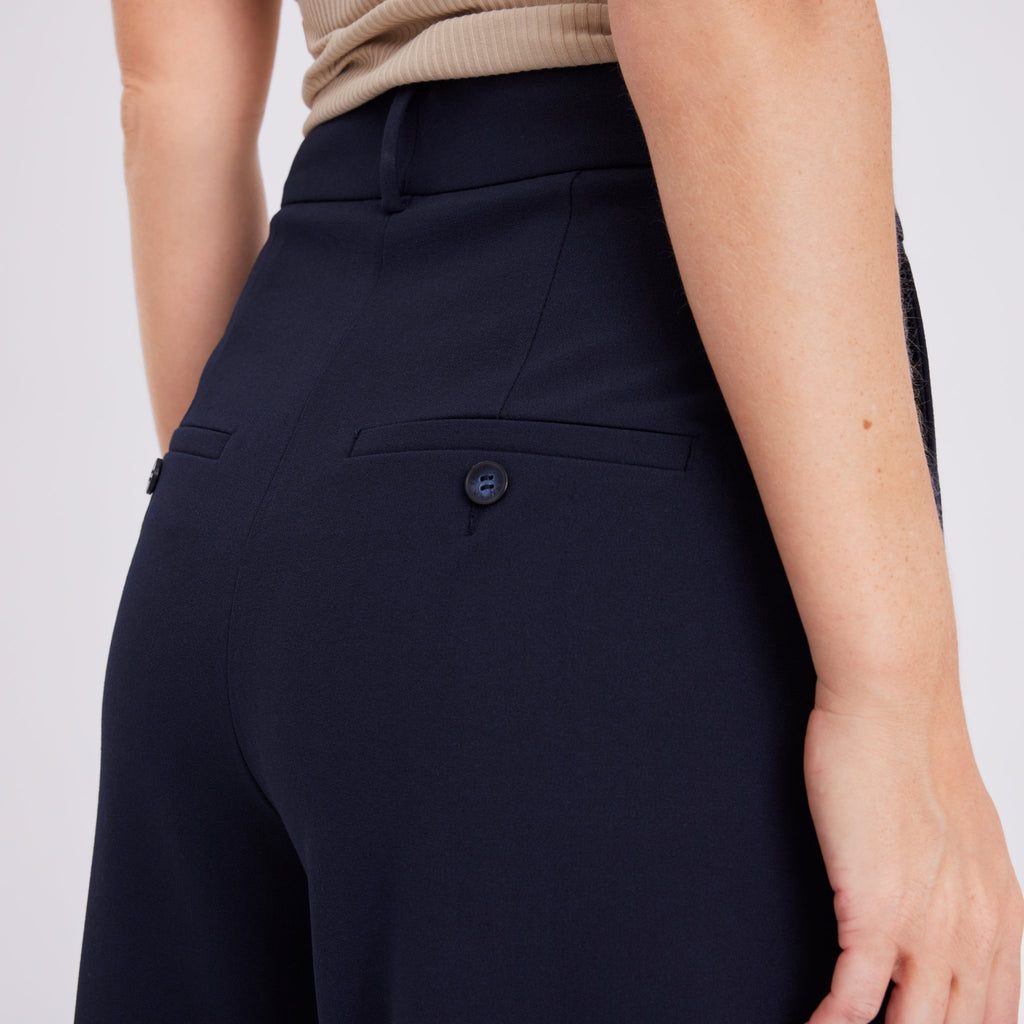 LauraFV_285 Navy DETAIL_1