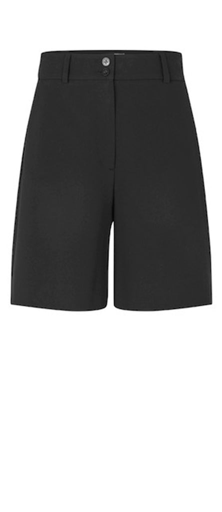 LauraFV_Midi_Shorts_285 Black GINE_FRONT