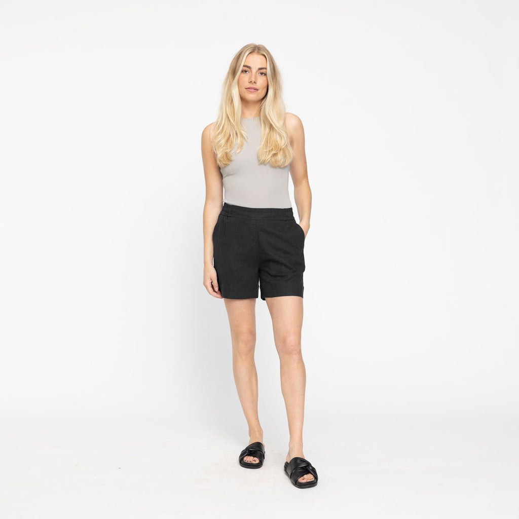 Five Units Shorts LineaFV Shorts 763 Black model