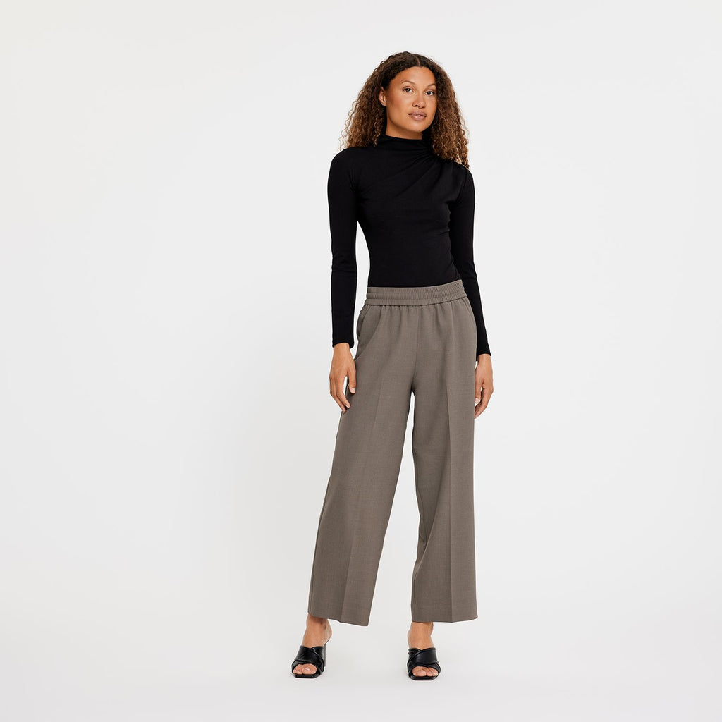 Five Units Trousers LouiseFV Ankle 085 model