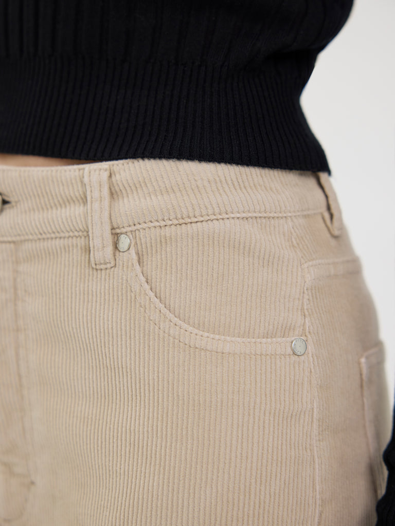OdetteFV_393 Winter_White_Corduroy DETAIL