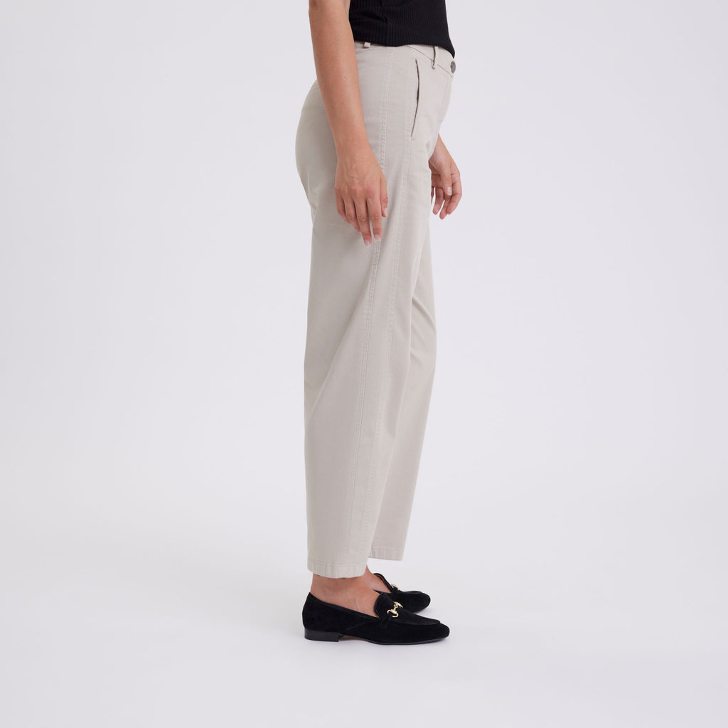 Five Units Trousers OlgaFV 820 Beige side