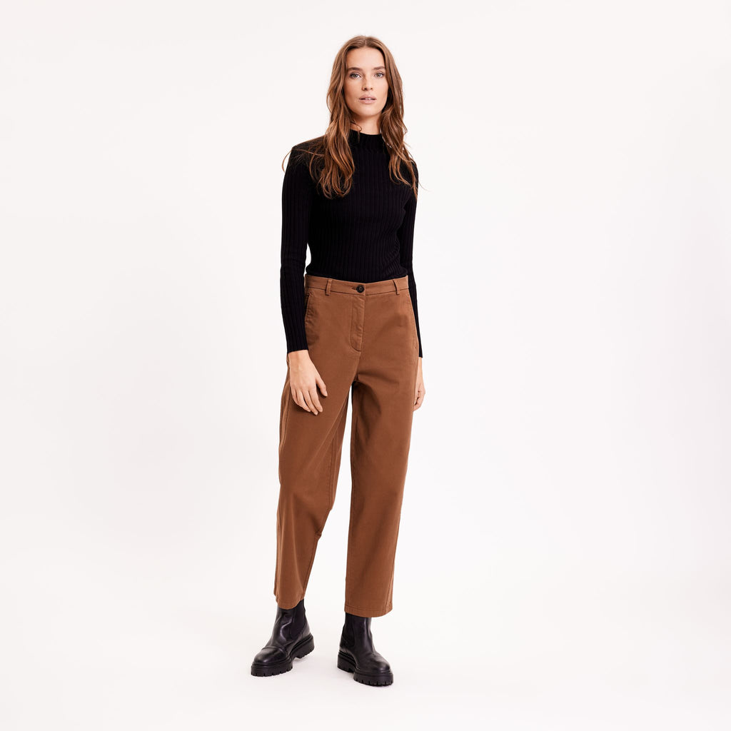 Five Units Trousers OlgaFV Ankle 820 model