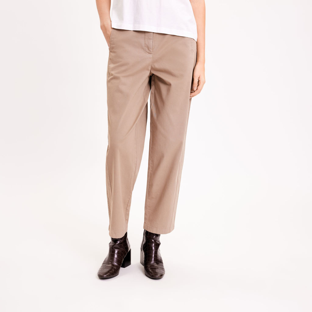 Five Units Trousers OlgaFV Ankle 820 front