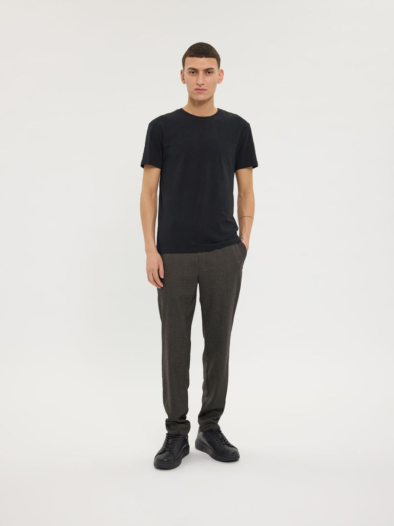 Plain Units Trousers TheoPL 090 Black Oak Herringbone model