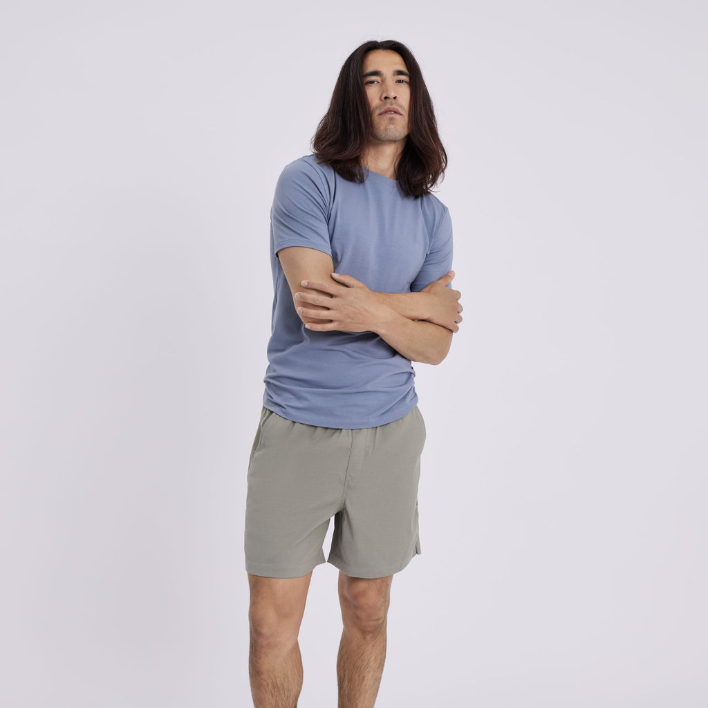 Plain Units Trousers TuriPL Shorts 012 Agave Green front