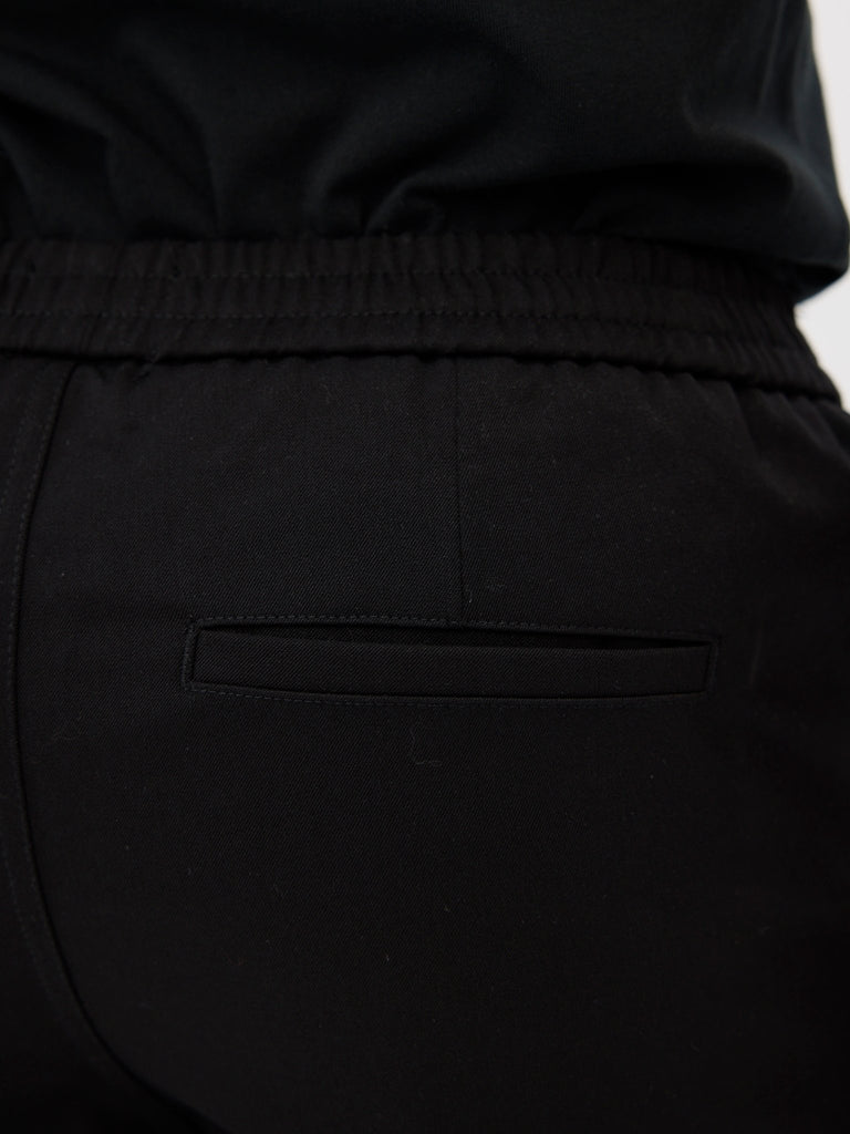 TuriPL_Shorts_041 Black DETAIL