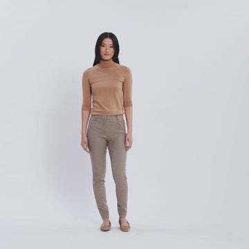 AngelieFV_Pure_838_RCS-Blended-Hazel_Melange-40188-31107_VIDEO.mov