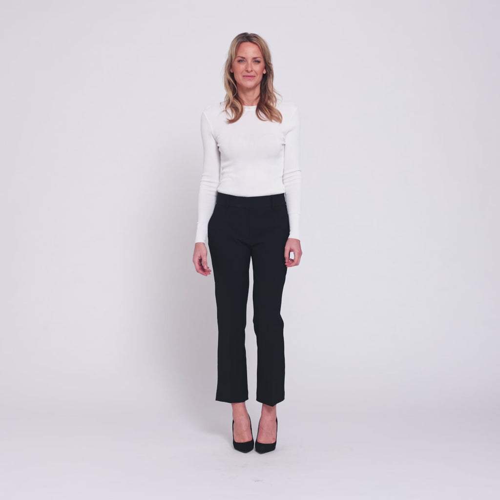 ClaraFV_Crop_285 Black VIDEO