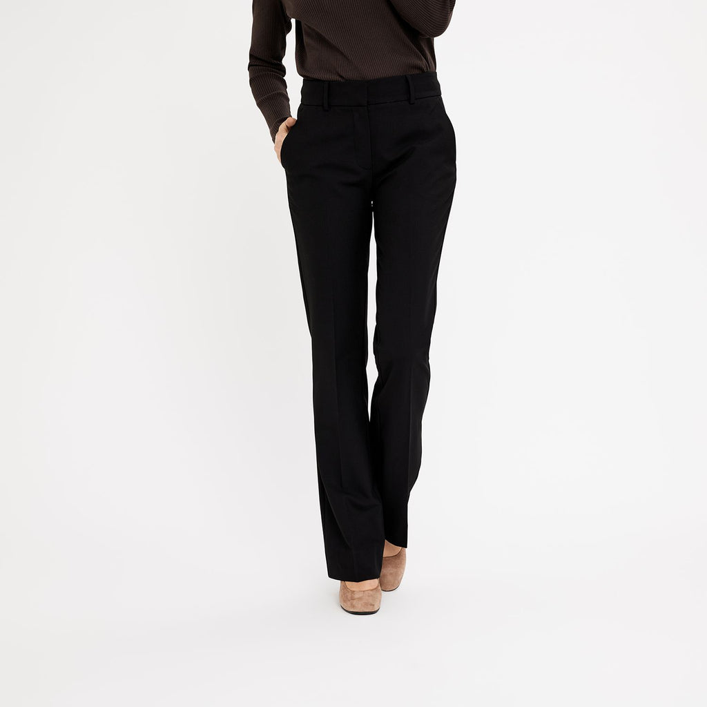 Five Units Trousers Clara 285 front