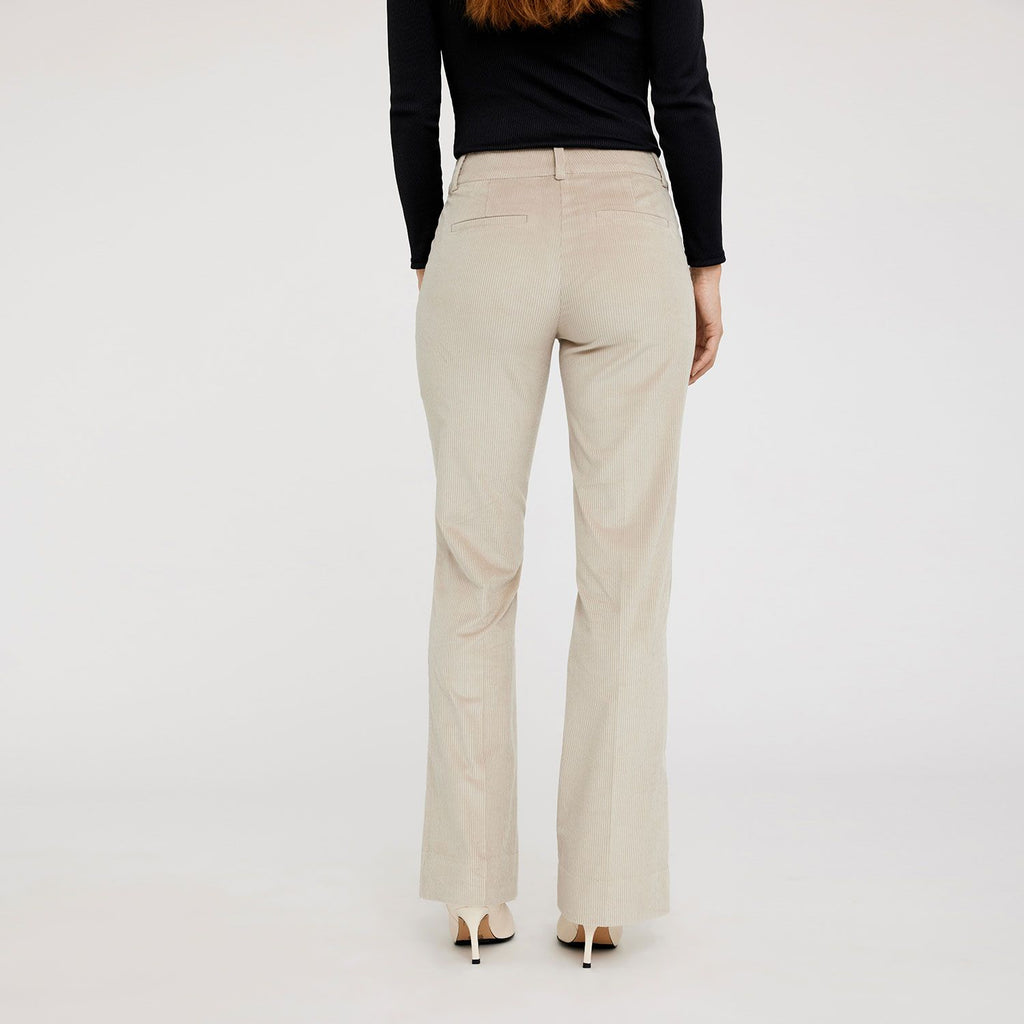 Five Units Trousers ClaraFV 837 Cold Sand Corduroy back