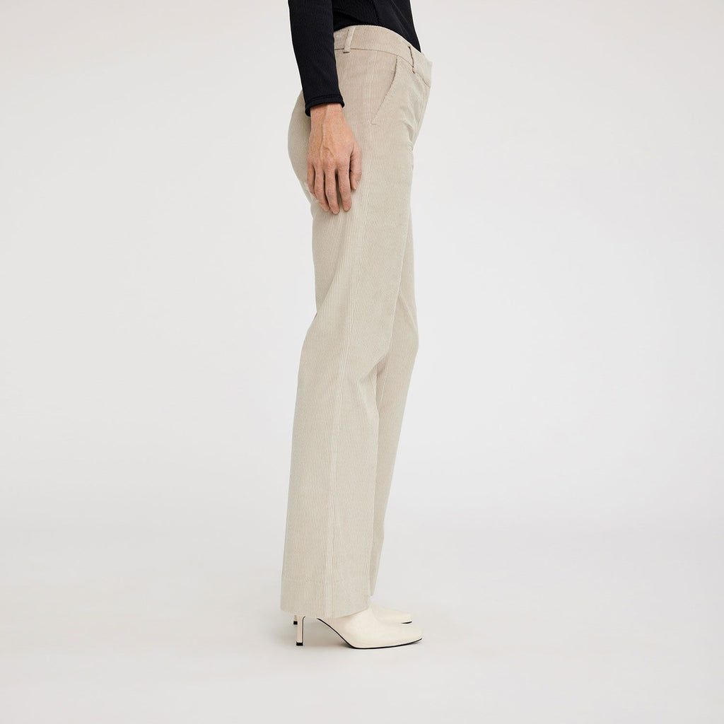 Five Units Trousers ClaraFV 837 Cold Sand Corduroy side