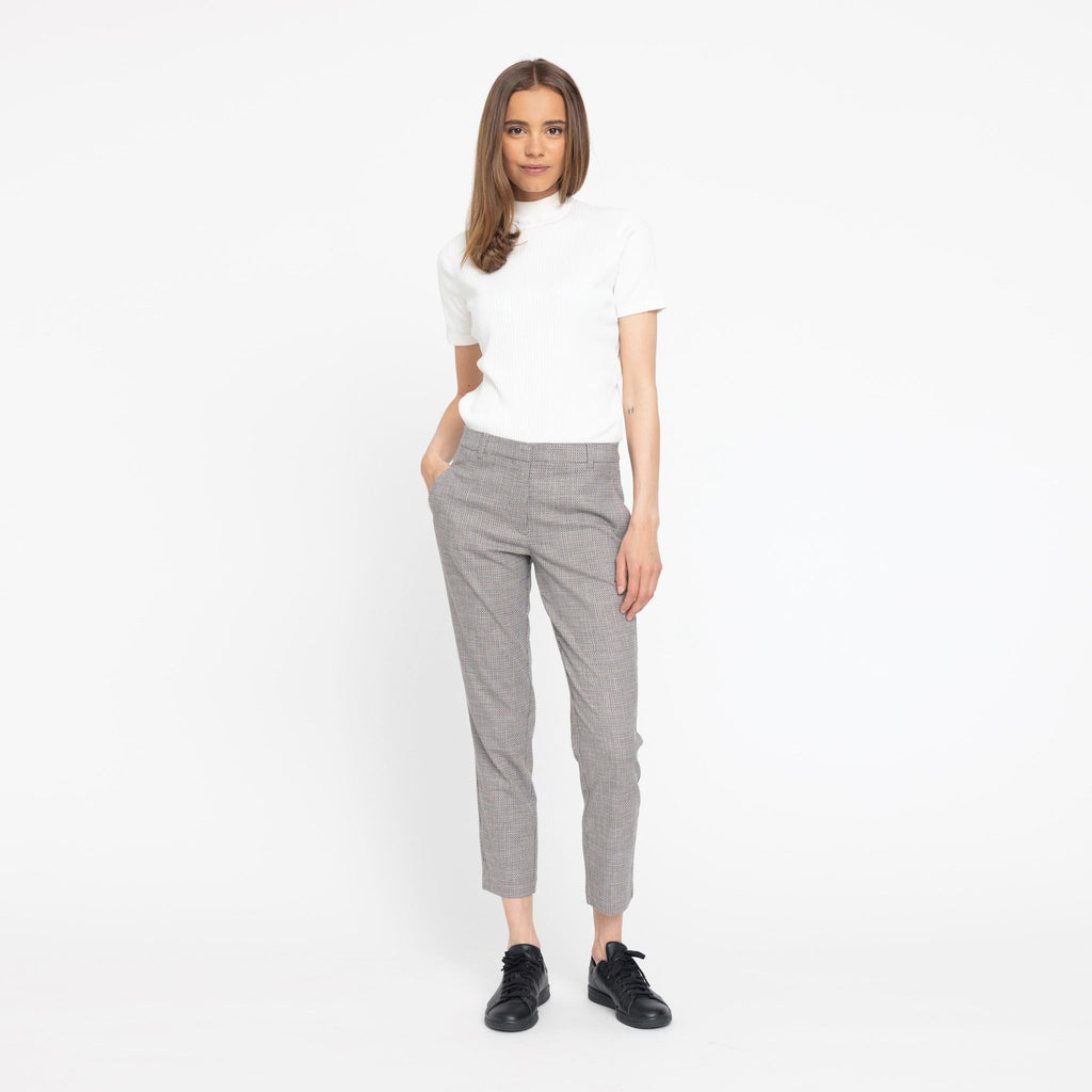 Five Units Trousers KylieFV Crop 087 Navy Sand Mix Check model
