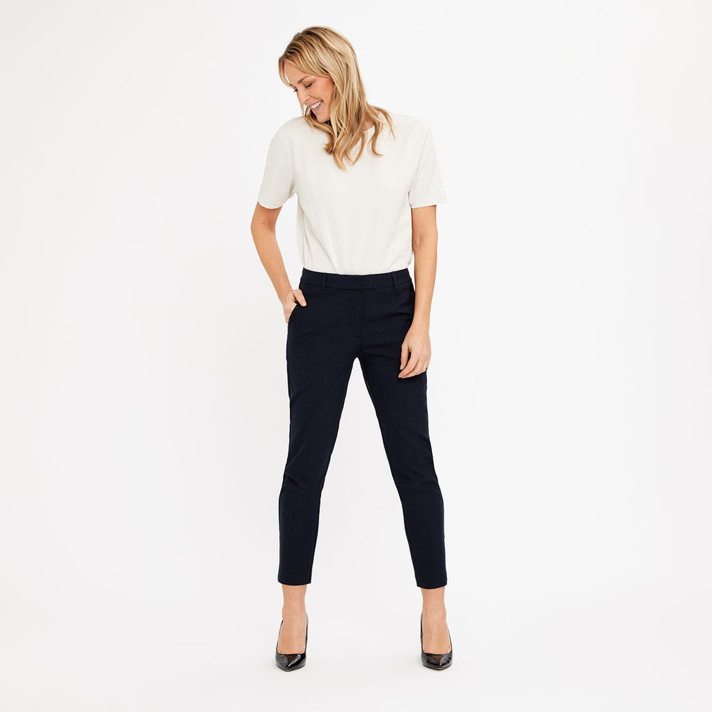 Five Units Trousers KylieFV Crop 396 Midnight model