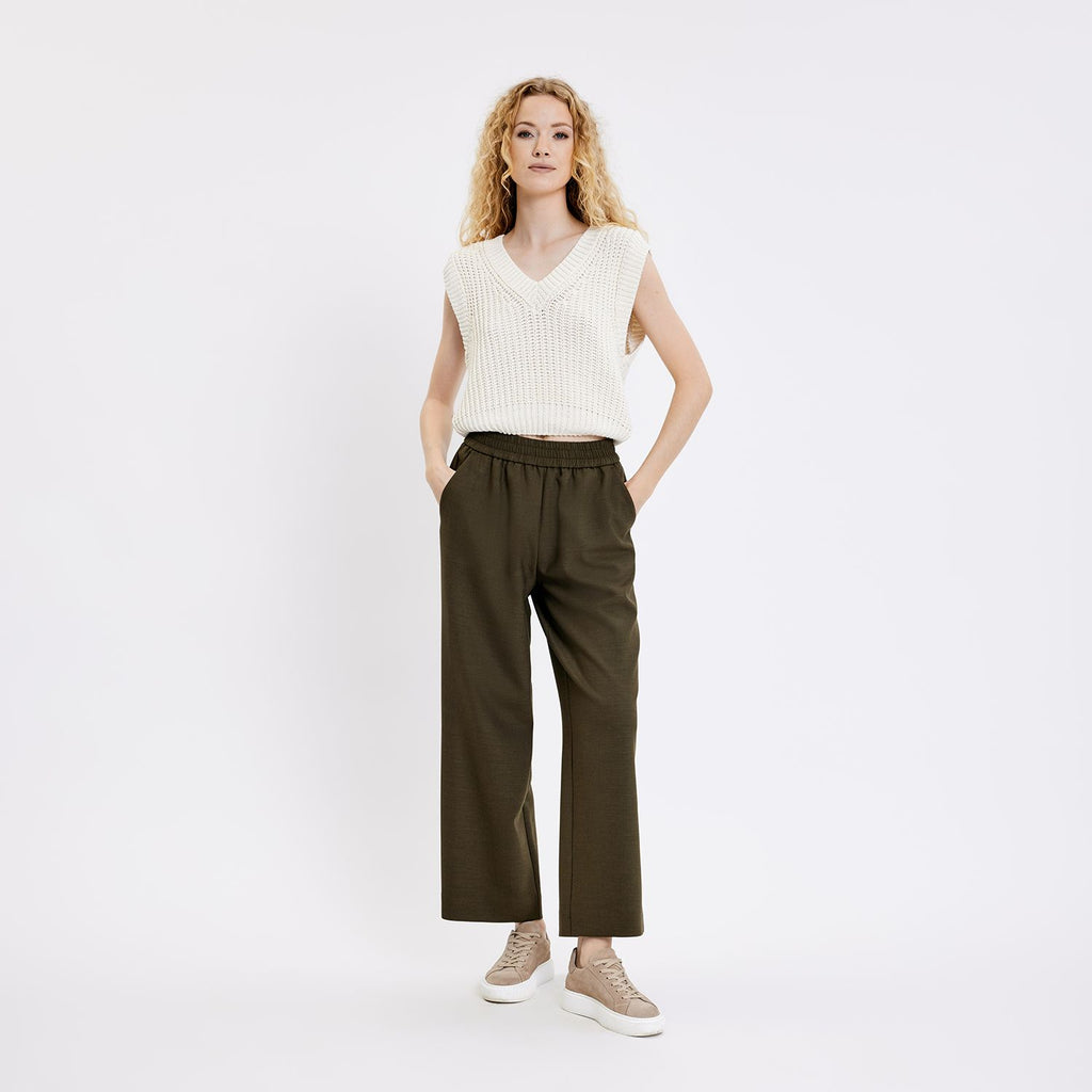 OurUnits Trousers LouiseFV Ankle 085 model
