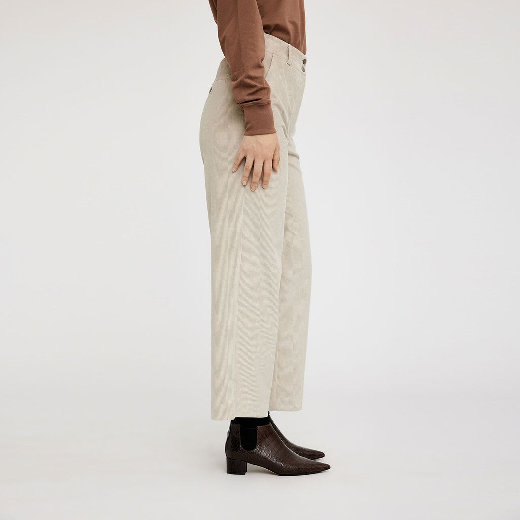 Five Units Trousers SophiaFV Ankle 837 Cold Sand Corduroy side